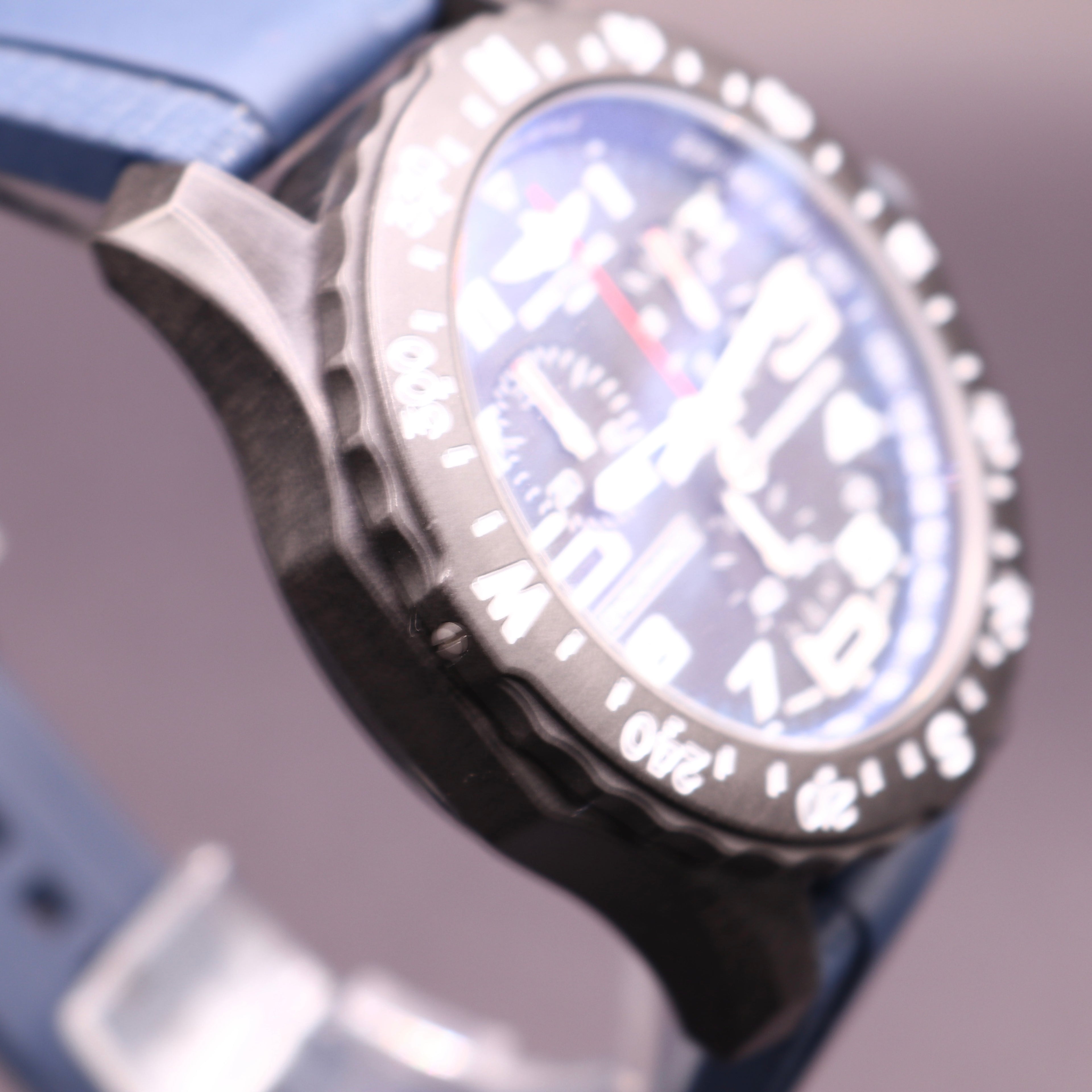 2025 BREITLING Endurance Pro Navy Blue Full Set - Warranty27 - PX Available