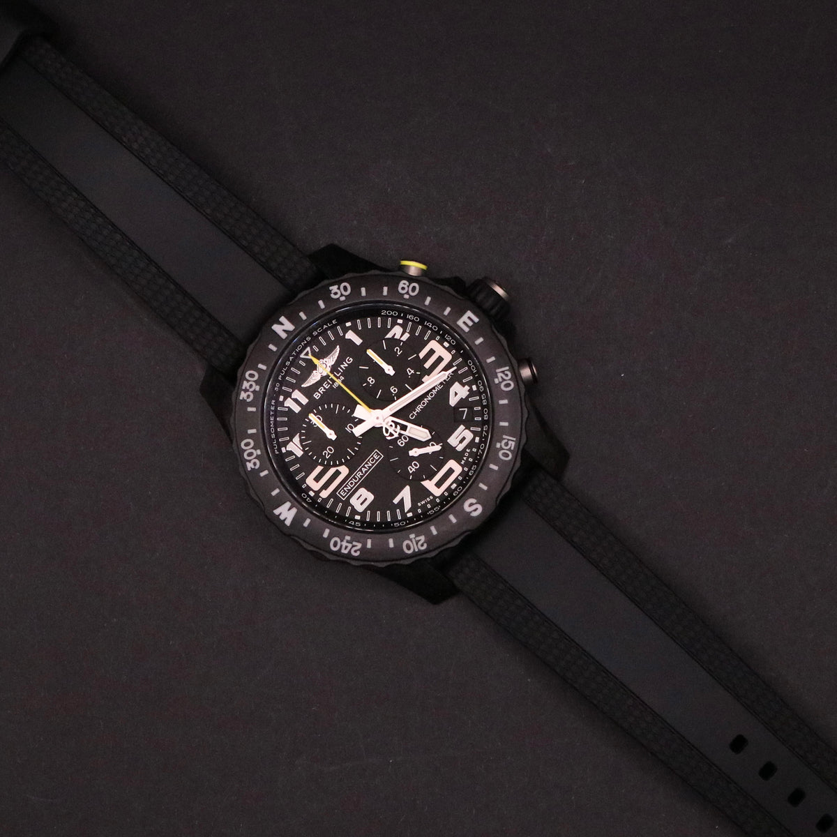 2025 Breitling Endurance Pro Black 44mm X83310 - Full set - Mint conditon - PX