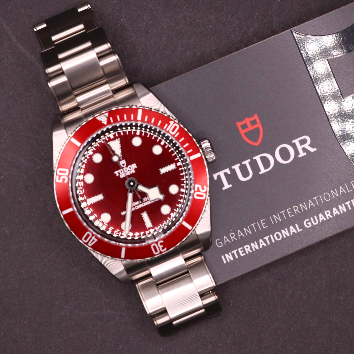 2025 Tudor Black Bay 58 39mm Burgundy Dial - M7939A1A0RU-0002 - Full set + Links