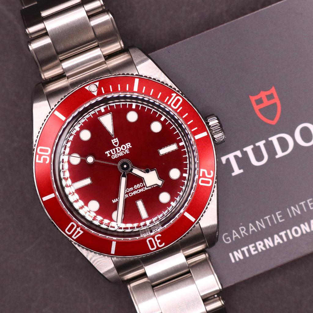 2025 Tudor Black Bay 58 39mm Burgundy Dial - M7939A1A0RU-0002 - Full set + Links