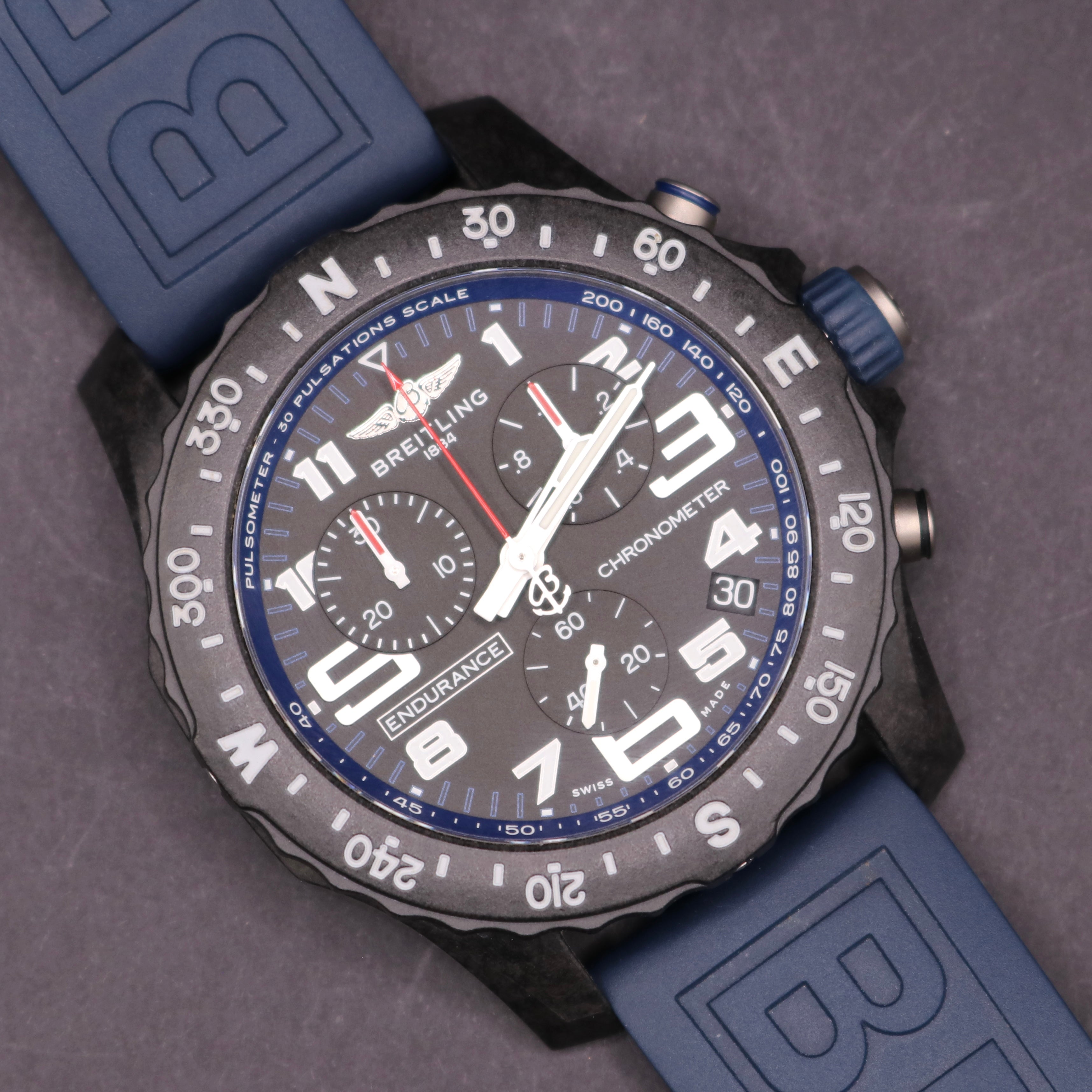 2022 Breitling Endurance Pro Navy - Full Set - Excellent Condition - PX Ava