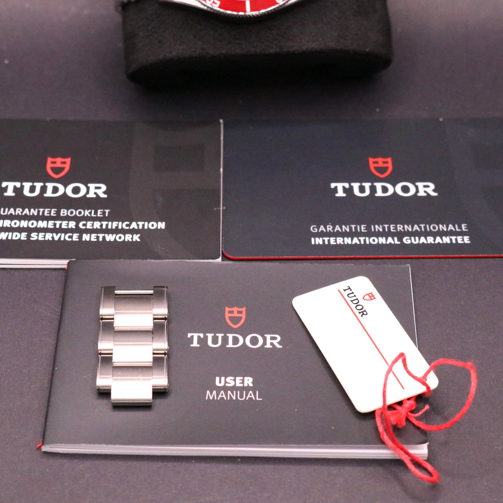 2025 Tudor Black Bay 58 39mm Burgundy Dial - M7939A1A0RU-0002 - Full set + Links
