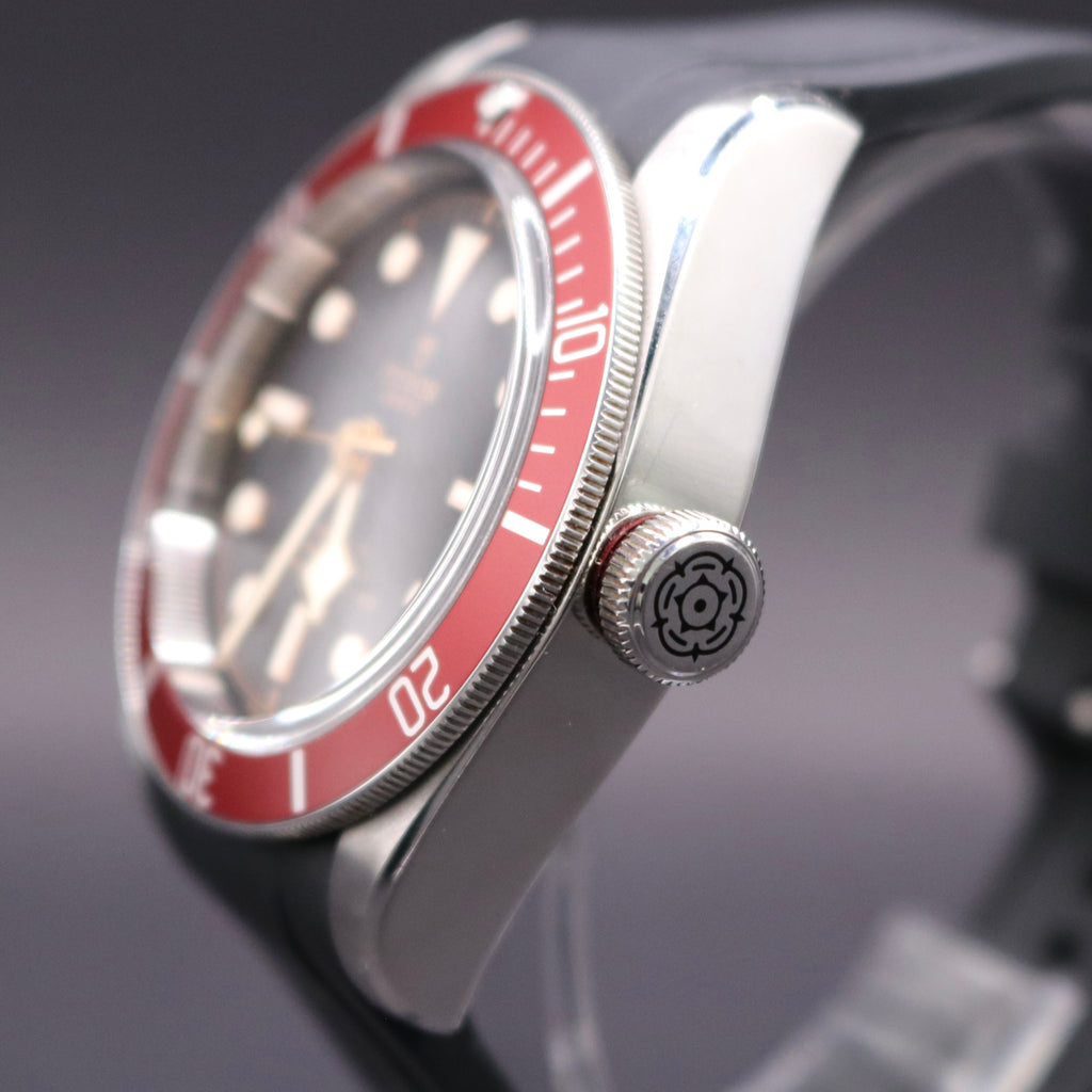 Tudor Black Bay Red Bezel 79230R – Full Set Box & Papers