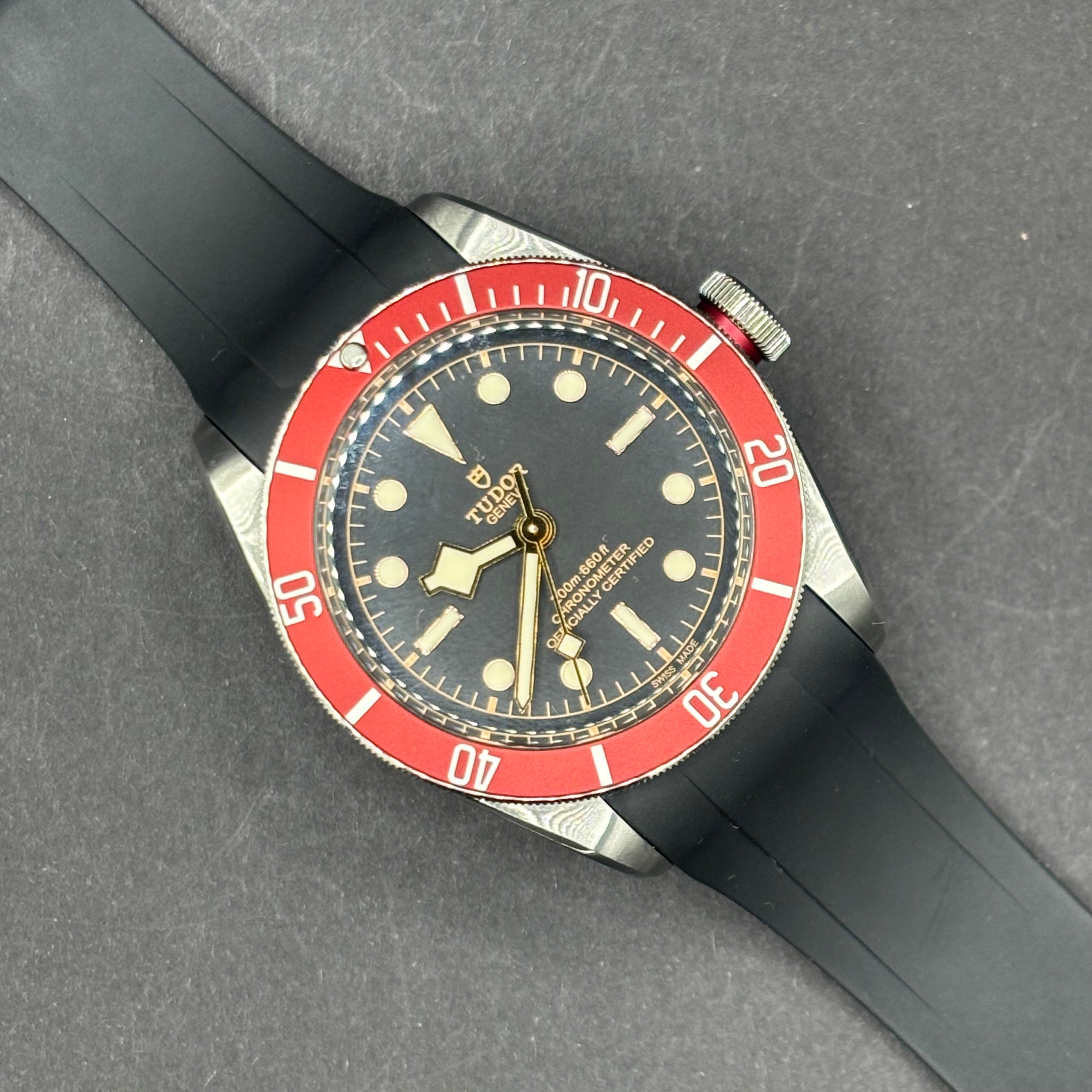 Tudor Black Bay Red Bezel 79230R – Full Set Box & Papers