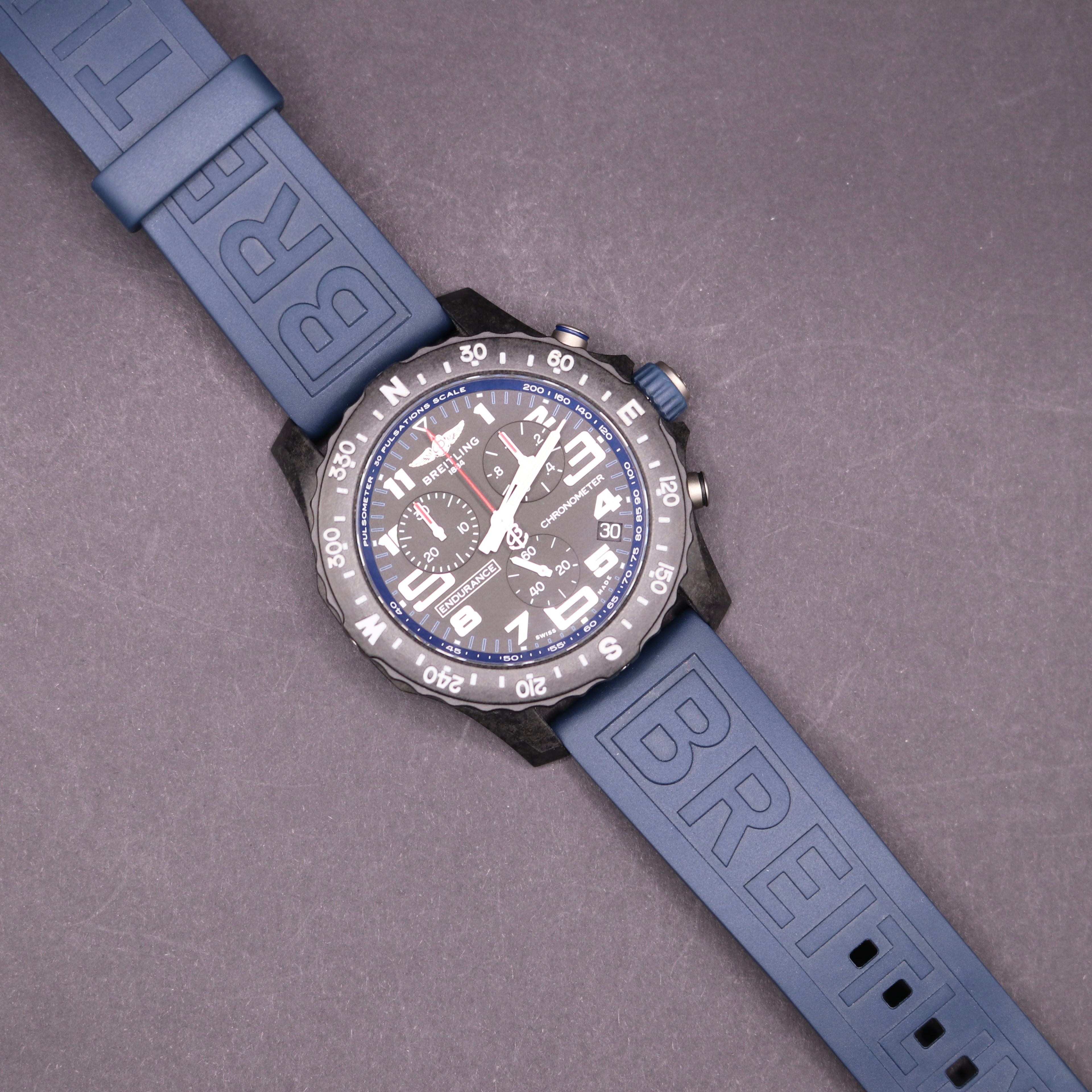2022 Breitling Endurance Pro Navy - Full Set - Excellent Condition - PX Ava