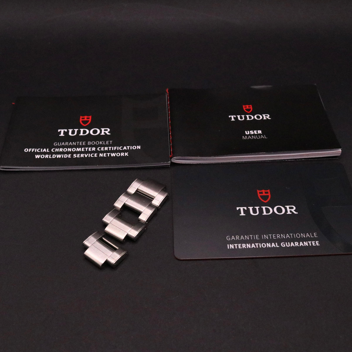 TUDOR Black Bay Chrono Reverse Panda 79360- Full Set - Full Links - Warranty27