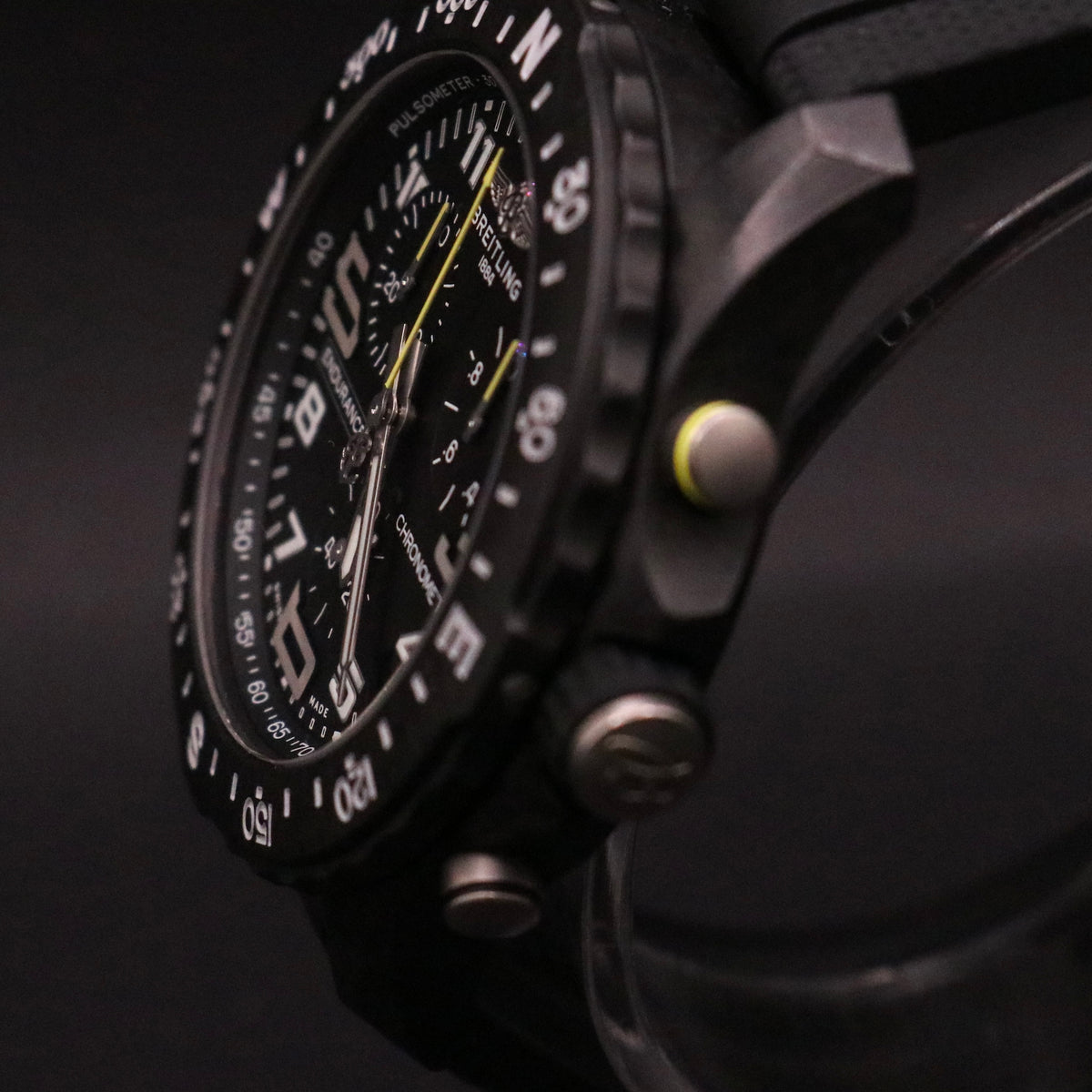2025 Breitling Endurance Pro Black 44mm X83310 - Full set - Mint conditon - PX