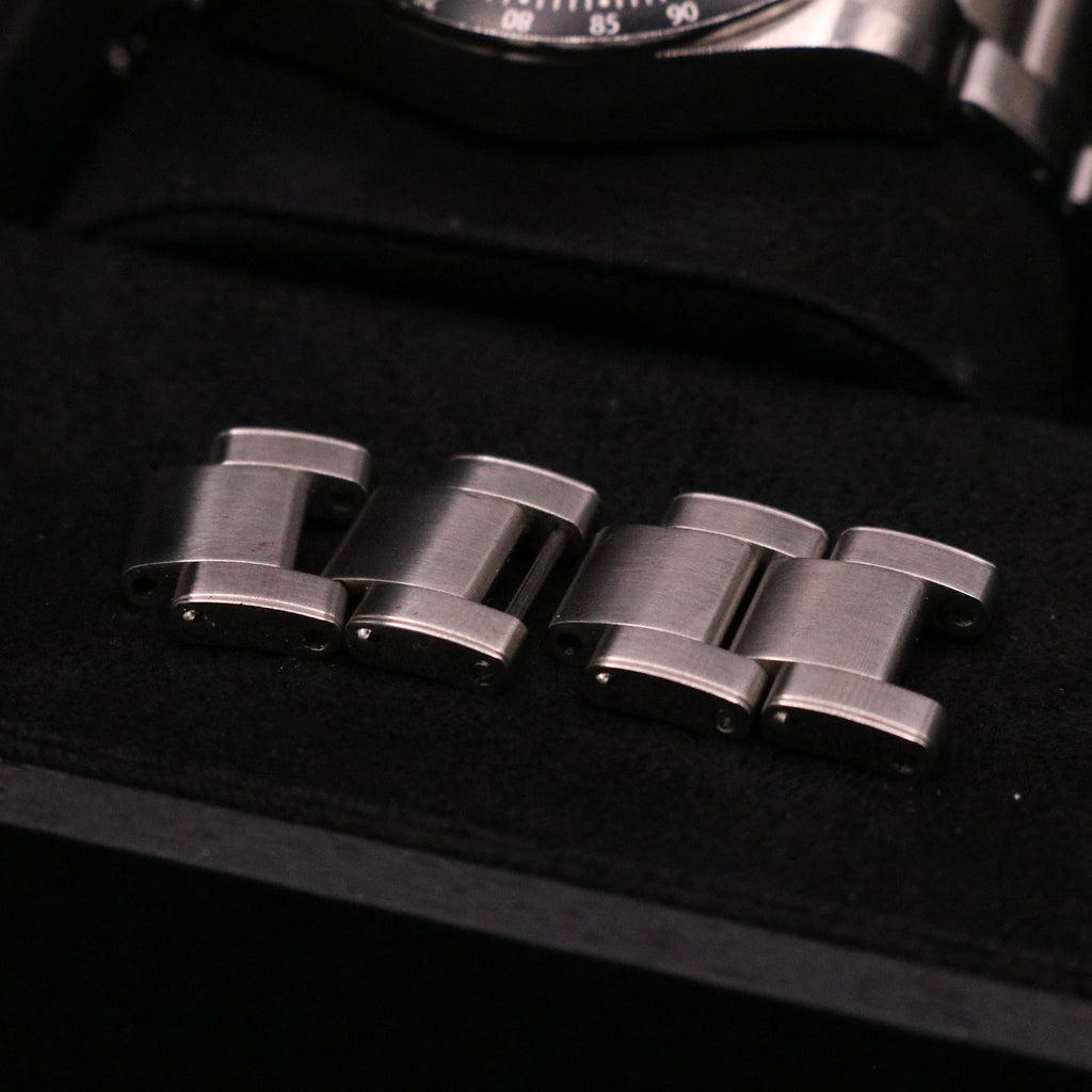 TUDOR Black Bay Chrono Reverse Panda 79360- Full Set - Full Links - Warranty27