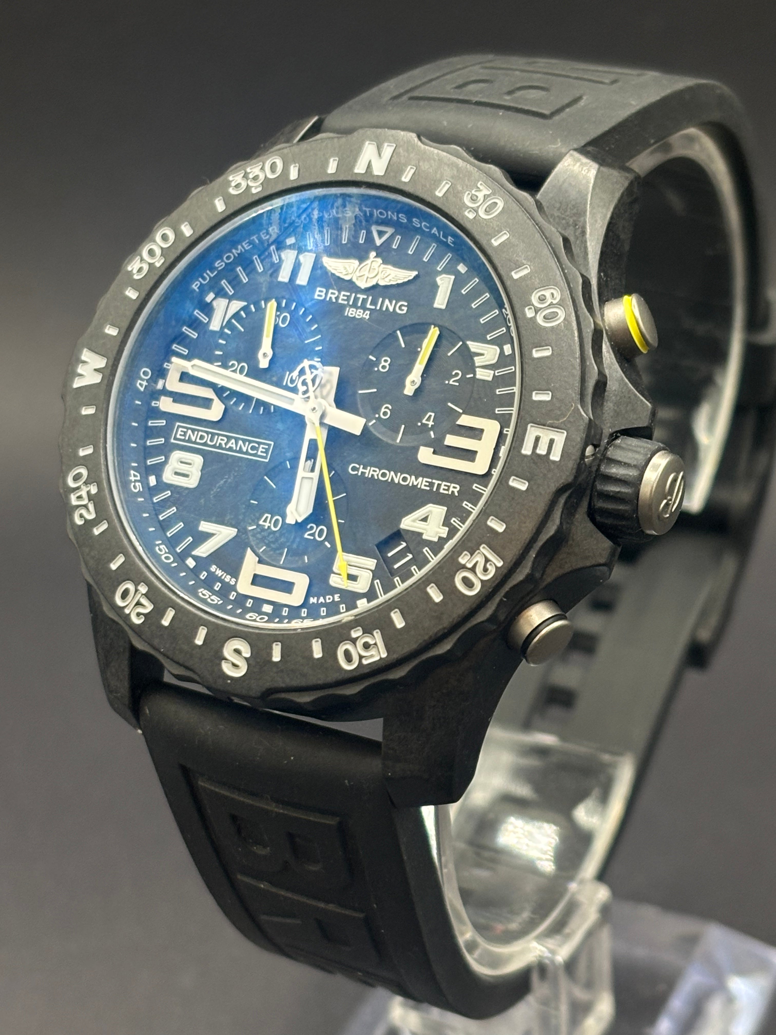 Breitling Endurance Pro - Black - Warranty till 2028 - Full Box and Papers