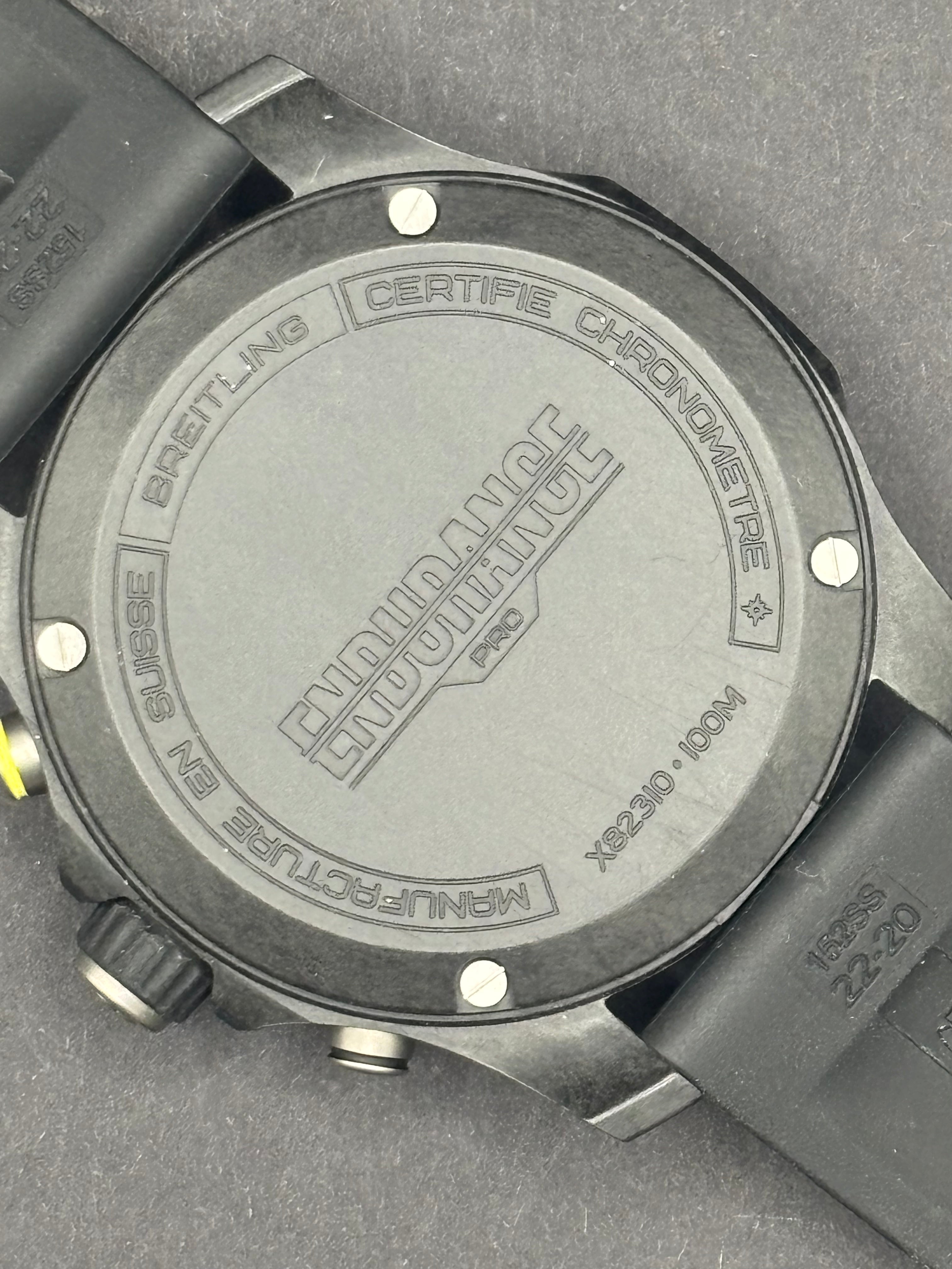 Breitling Endurance Pro - Black - Warranty till 2028 - Full Box and Papers