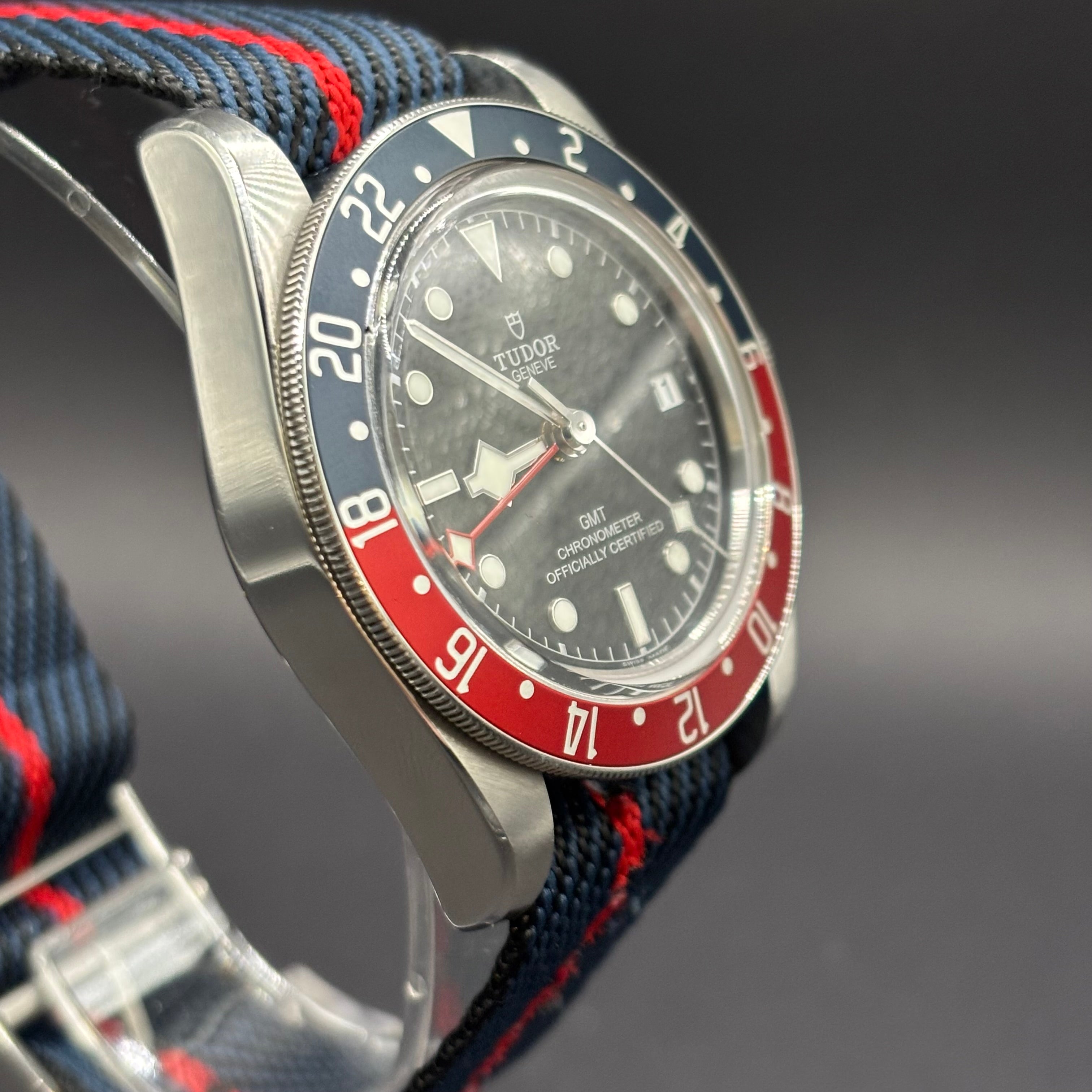 TUDOR Black Bay GMT Pepsi - 2022 - Box and Papers