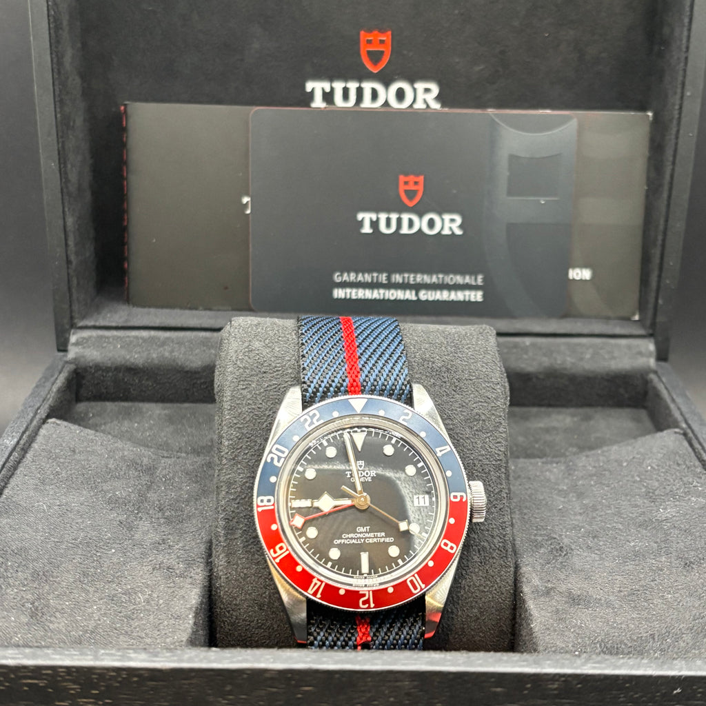 TUDOR Black Bay GMT Pepsi - 2022 - Box and Papers