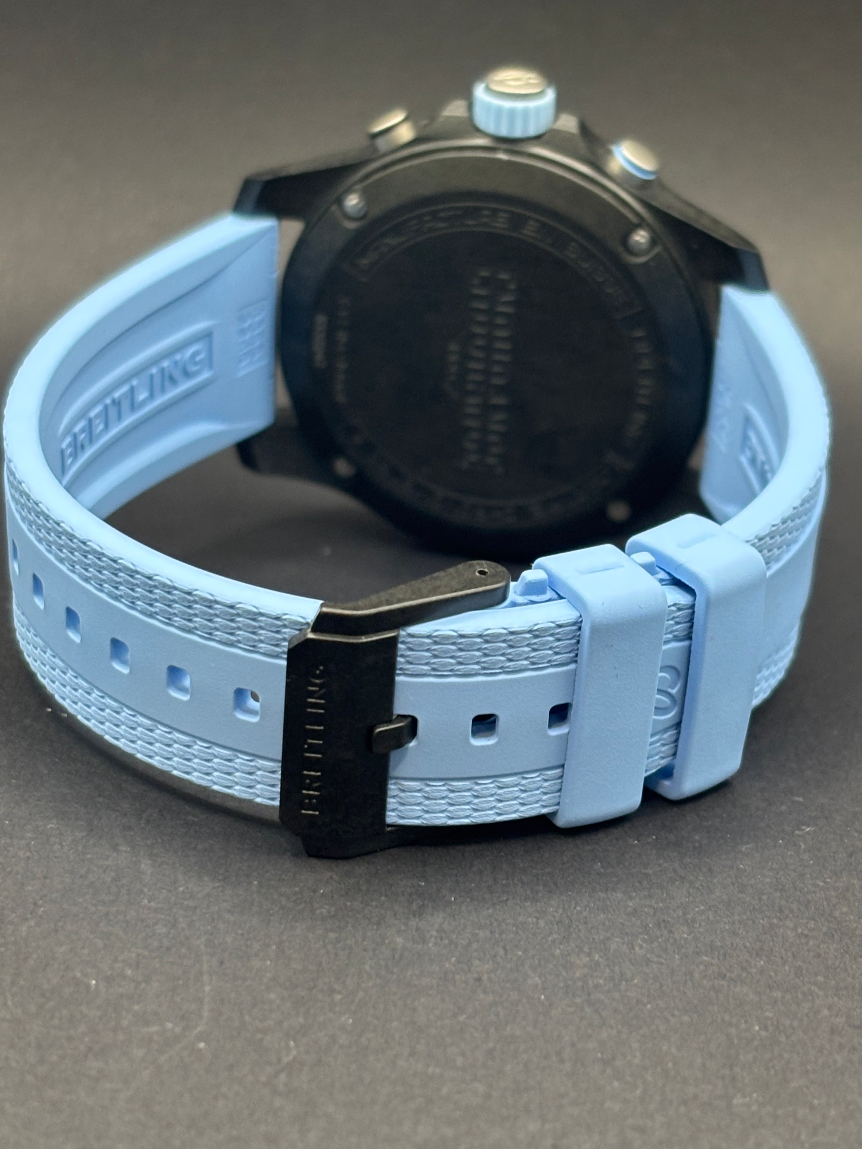 2025 Brand new Breitling Endurnace pro - Box and Papers