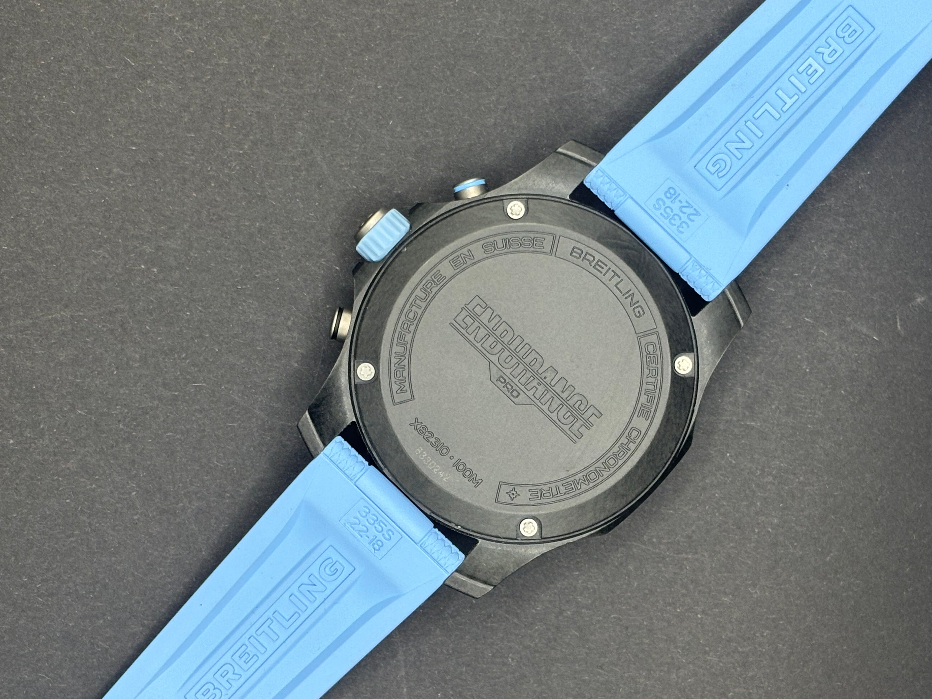 2025 Brand new Breitling Endurnace pro - Box and Papers