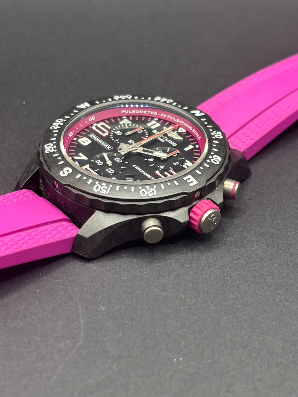 Breitling Endurance Pro 38m - Purple - Warranty 2028