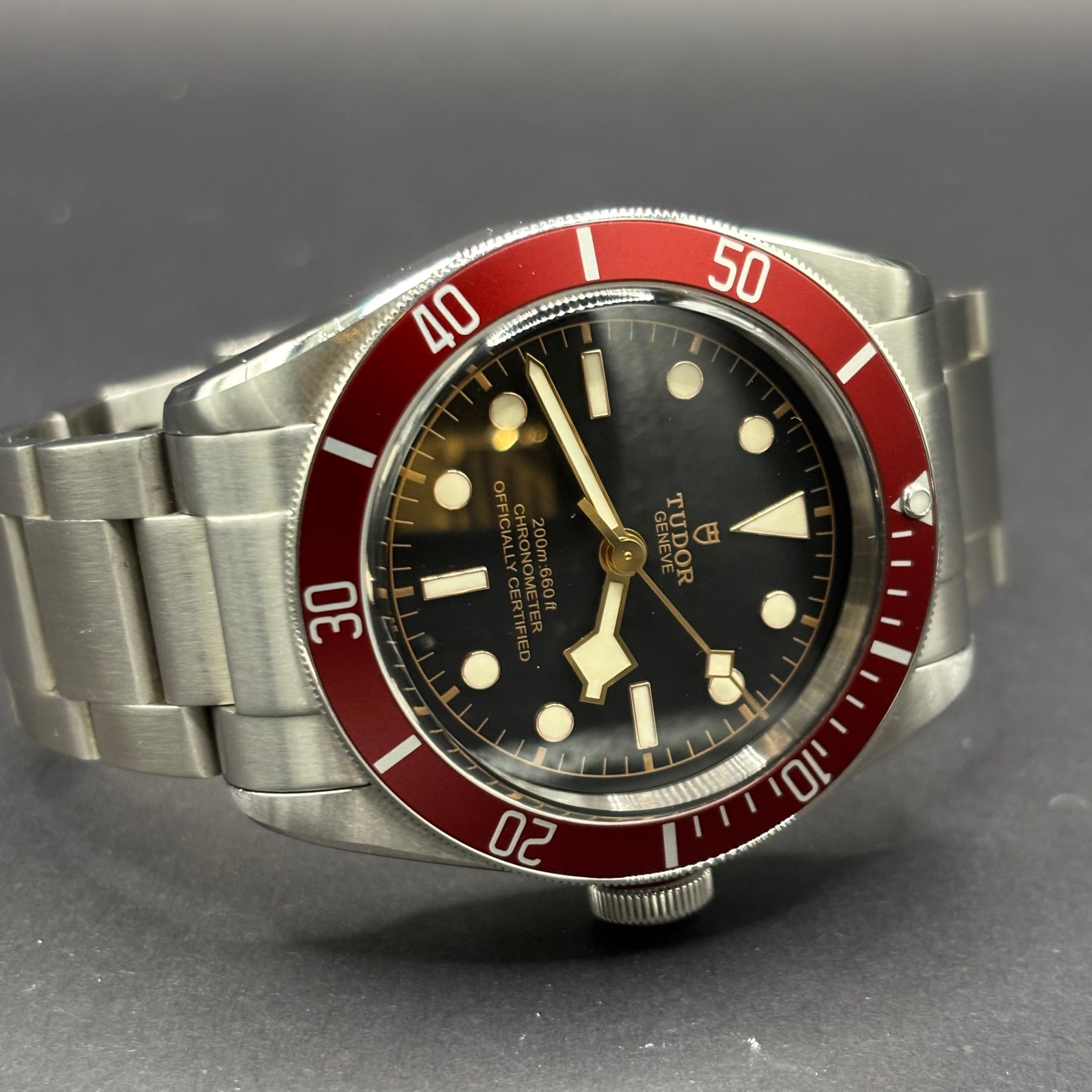 Tudor Black Bay Red Bezel 79230R – Full Set Box & Papers